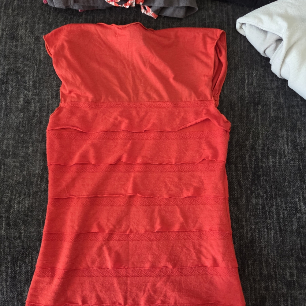 Max Studio Vibrant Red Ruffle Blouse - Picture 3 of 3